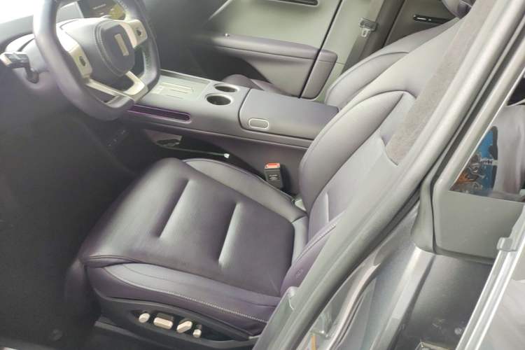 Used Avatr 07 2024 Max Extended-Range Edition Left Front Seat