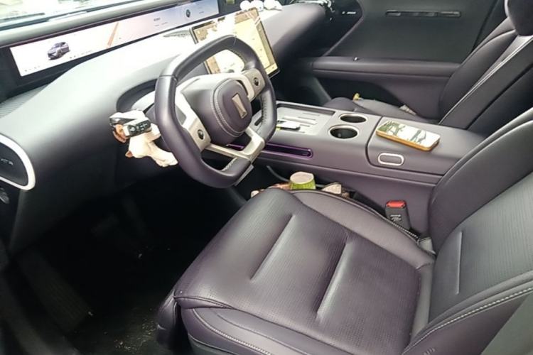 Used Avatr 07 2024 Max Extended-Range Edition Left Front Seat
