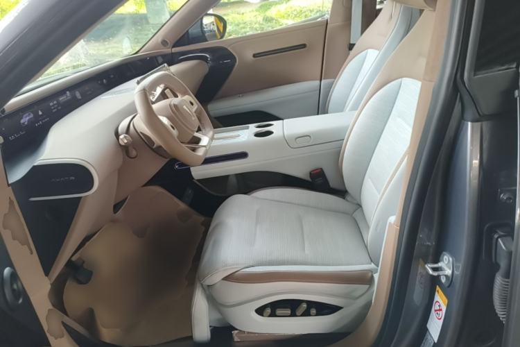 Used Avatr 07 2024 Max Extended-Range Edition Left Front Seat