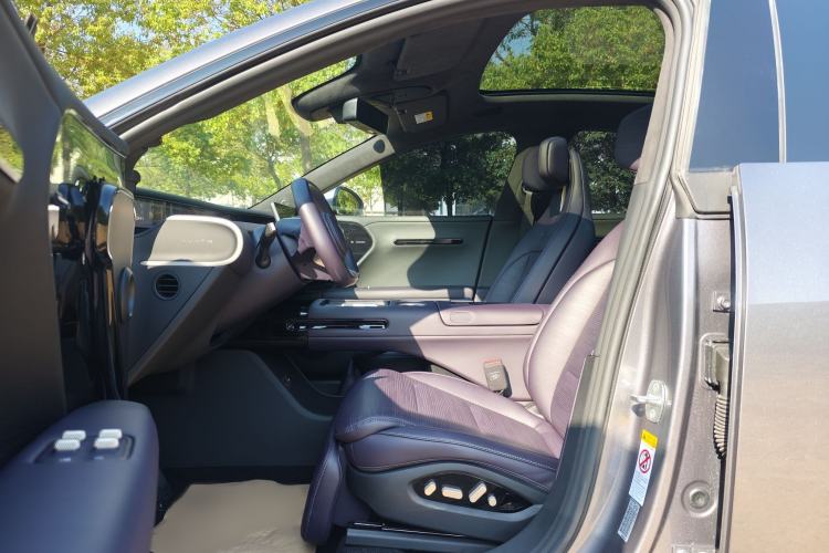 Used Avatr 07 2024 Max Extended-Range Edition Left Front Seat