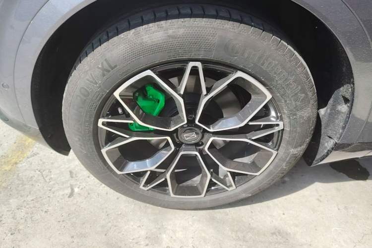 Used Avatr 07 2024 Pro+ Range-Extended Edition Left Front Wheel Hub