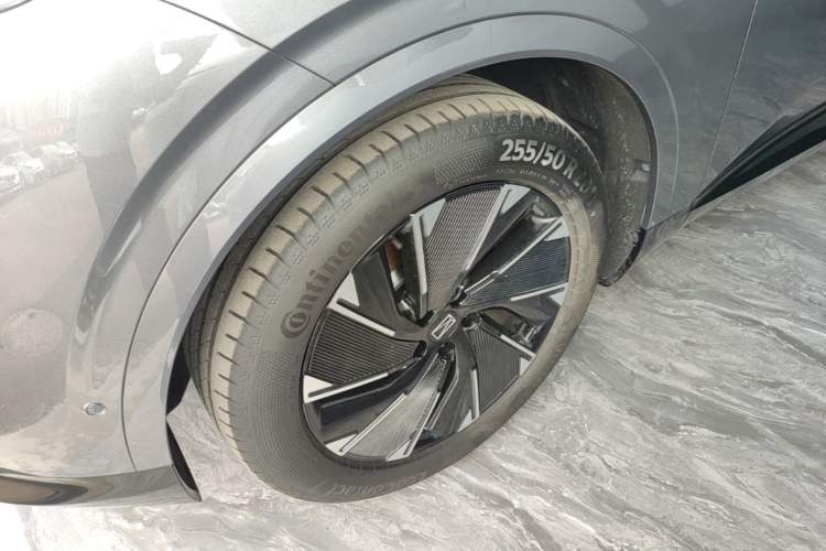 Used Avatr 07 2024 Max Extended-Range Edition Left Front Wheel Hub