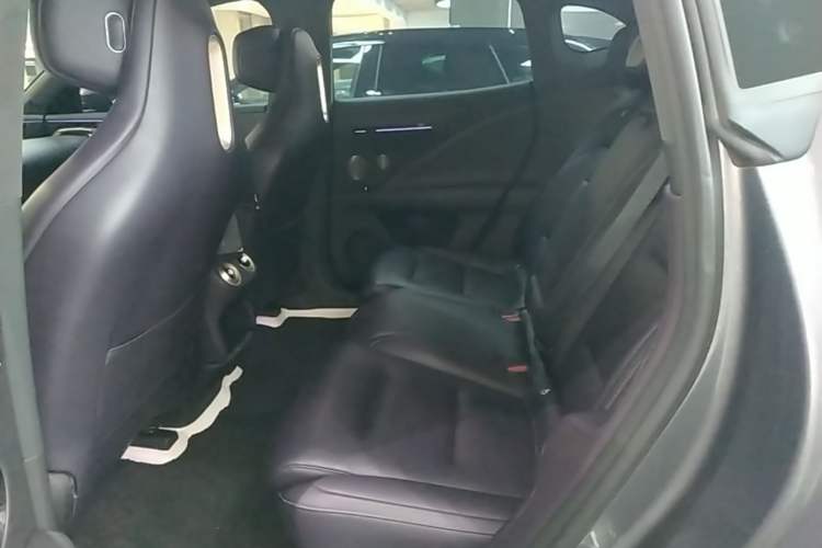 Used Avatr 07 2024 Max Extended-Range Edition Left Rear Seat