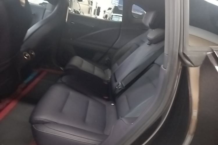 Used Avatr 07 2024 Pro+ Range-Extended Edition Left Rear Seat