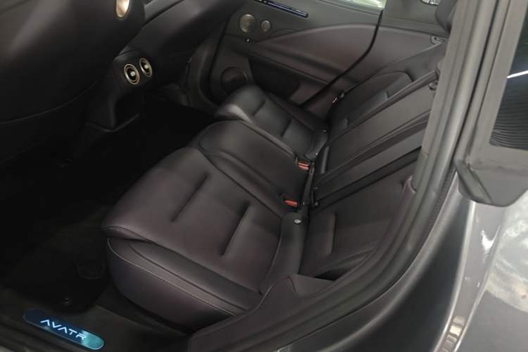 Used Avatr 07 2024 Max Extended-Range Edition Left Rear Seat