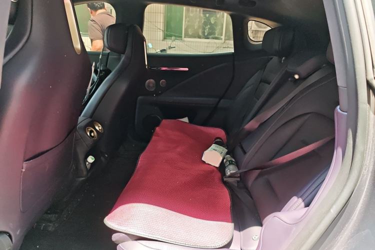 Used Avatr 07 2024 Max Extended-Range Edition Left Rear Seat