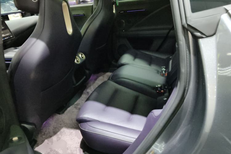 Used Avatr 07 2024 Max Extended-Range Edition Left Rear Seat