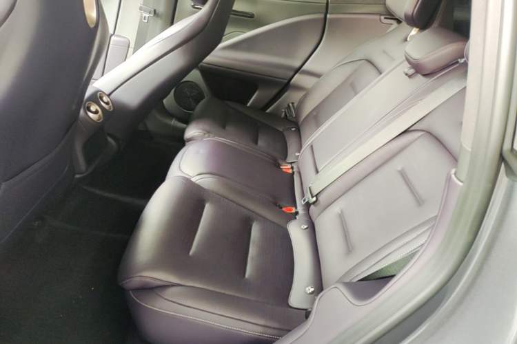 Used Avatr 07 2024 Max Extended-Range Edition Left Rear Seat