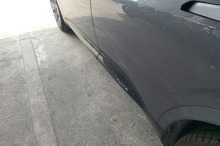Used Avatr 07 2024 Max Extended-Range Edition Left Side Sill