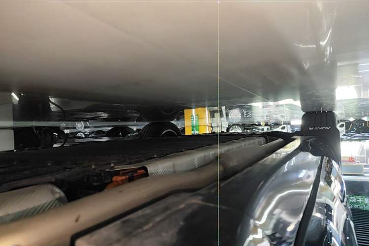 Used Avatr 07 2024 Max Extended-Range Edition Left Side Sill