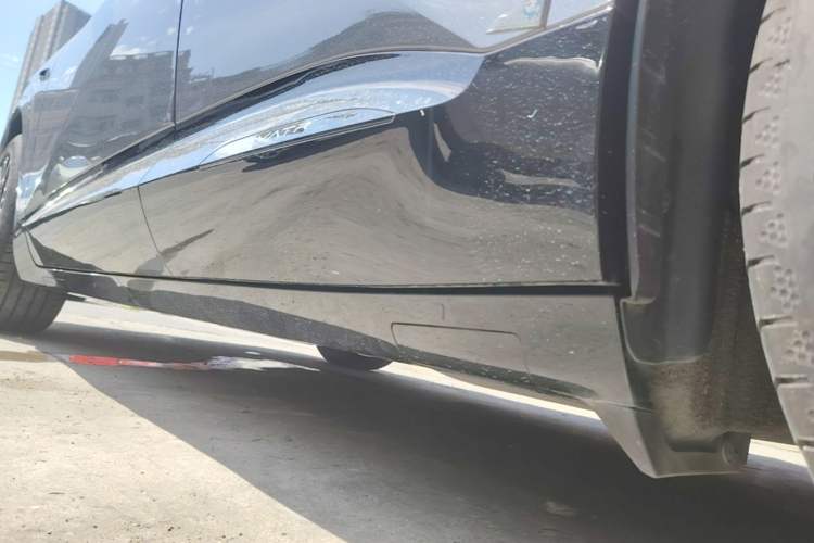 Used Avatr 07 2024 Pro+ Range-Extended Edition Left Side Sill