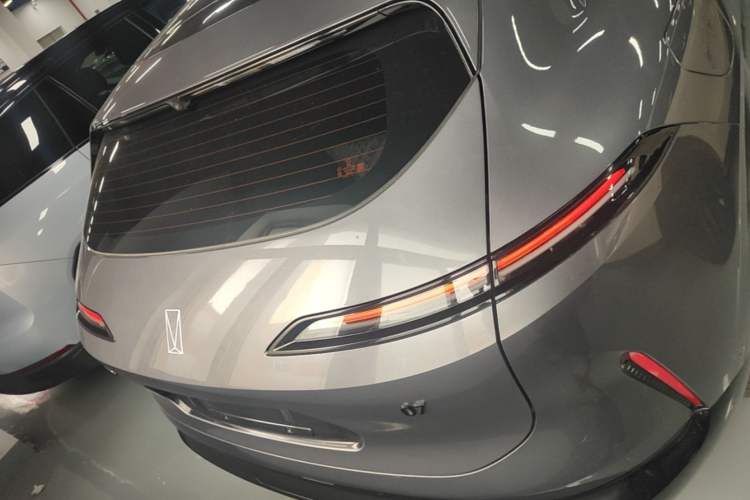 Used Avatr 07 2024 Max Extended-Range Edition Rear