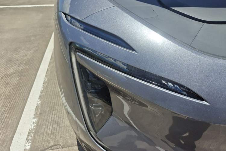 Used Avatr 07 2024 Pro+ Range-Extended Edition Right Front Headlight