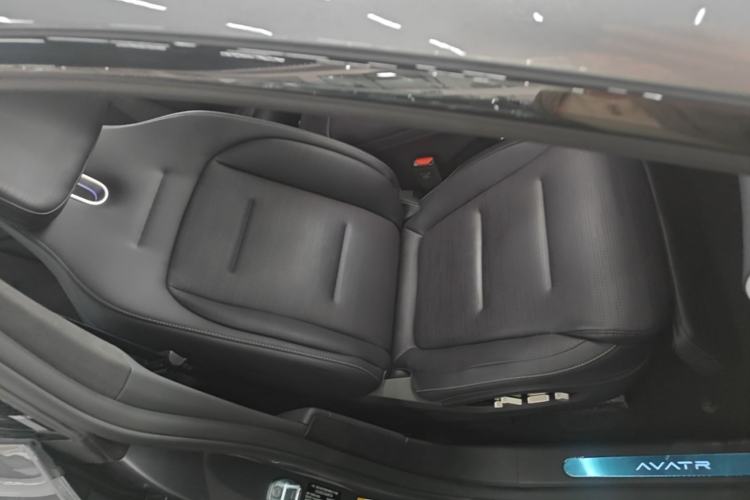 Used Avatr 07 2024 Max Extended-Range Edition Right Front Seat