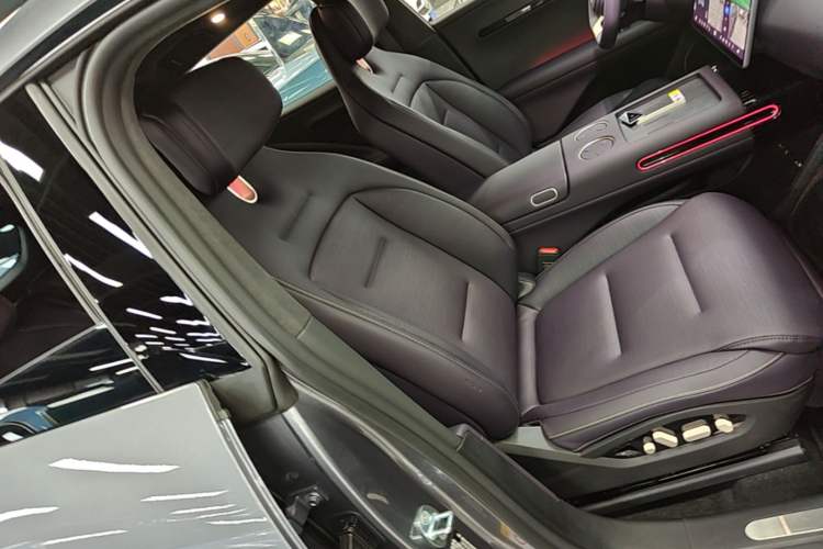 Used Avatr 07 2024 Max Pure Electric Edition Right Front Seat