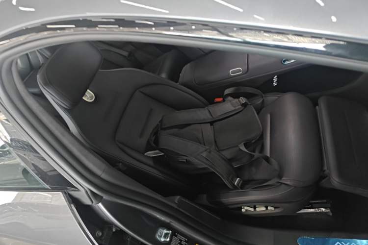 Used Avatr 07 2024 Max Extended-Range Edition Right Front Seat