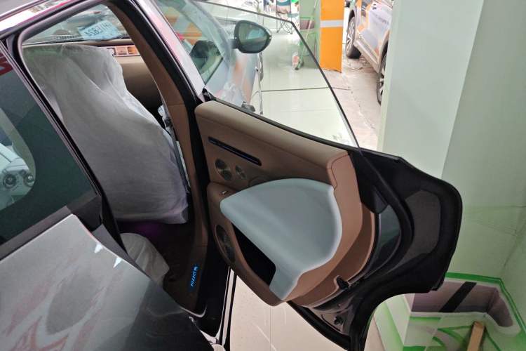 Used Avatr 07 2024 Max Pure Electric Edition Right Rear Door Interior