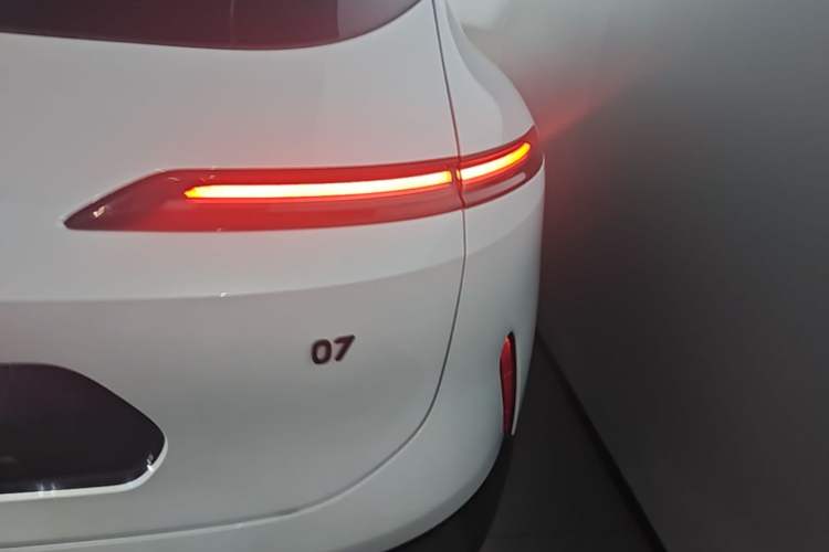 Used Avatr 07 2024 Pro+ All-Electric Version Right Rear Taillight