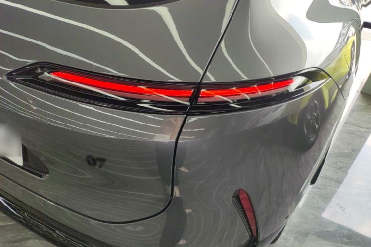 Used Avatr 07 2024 Max Extended-Range Edition Right Rear Taillight