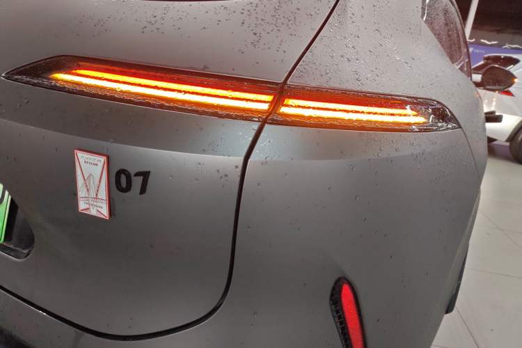 Used Avatr 07 2024 Max Pure Electric Edition Right Rear Taillight