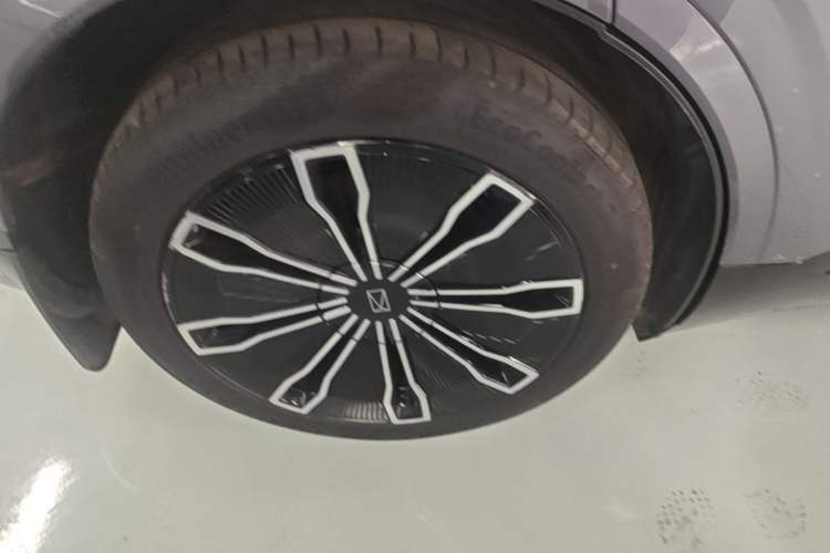Used Avatr 07 2024 Max Pure Electric Edition Right Rear Wheel Hub