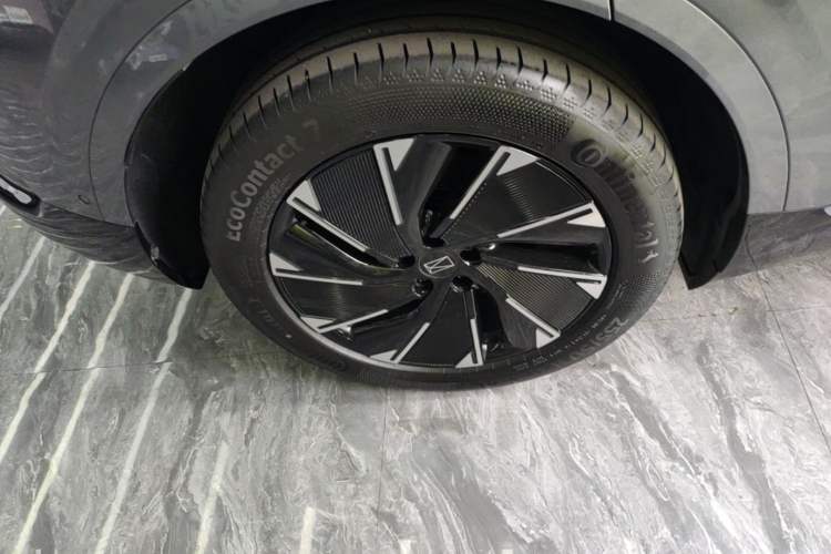 Used Avatr 07 2024 Max Extended-Range Edition Right Rear Wheel Hub