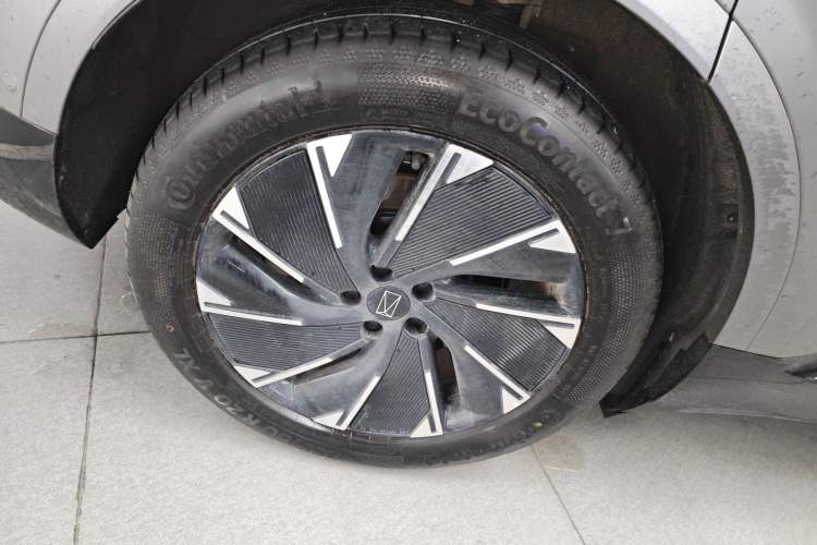 Used Avatr 07 2024 Max Pure Electric Edition Right Rear Wheel Hub