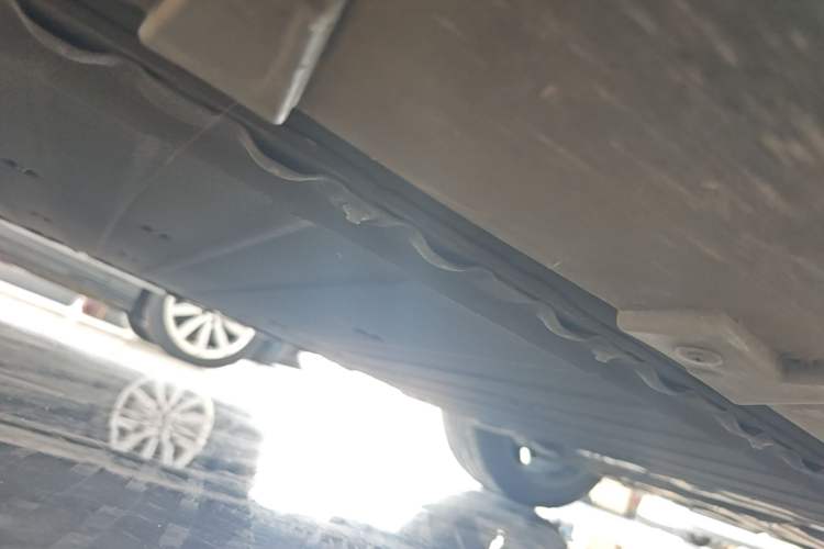 Used Avatr 07 2024 Max Extended-Range Edition Right Side Sill