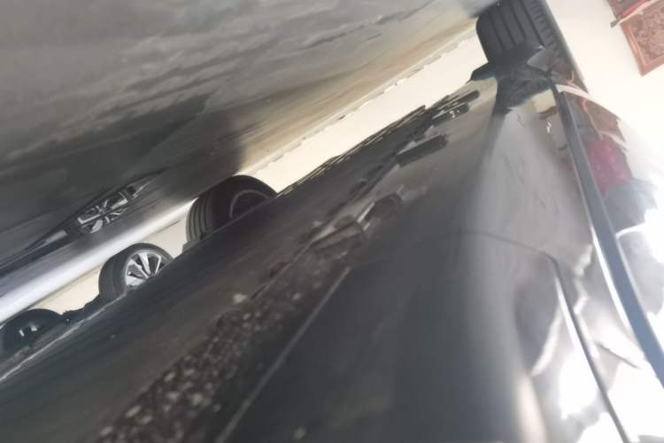 Used Avatr 07 2024 Max Extended-Range Edition Right Side Sill