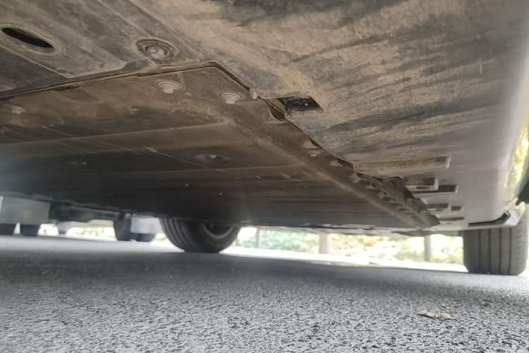 Used Avatr 07 2024 Max Extended-Range Edition Right Side Sill