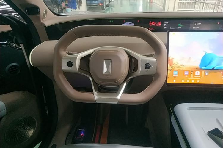 Used Avatr 07 2024 Max Pure Electric Edition Steering Wheel