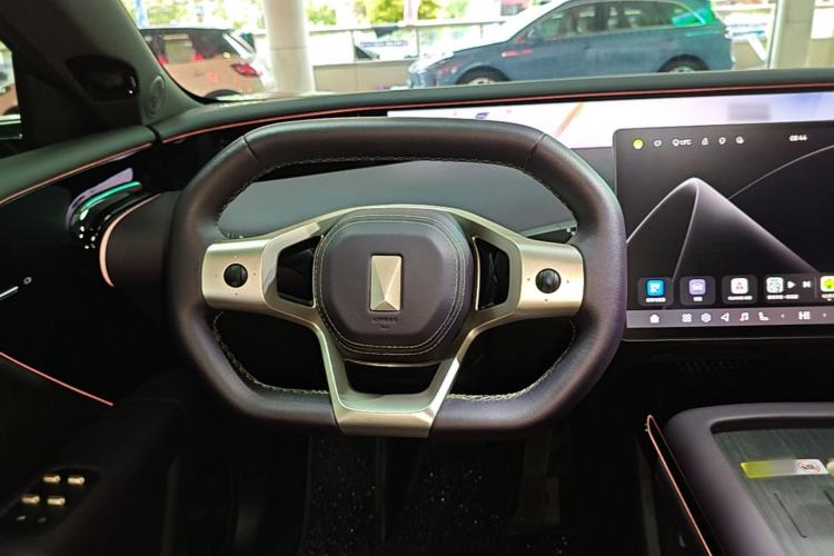Used Avatr 07 2024 Pro+ All-Electric Version Steering Wheel