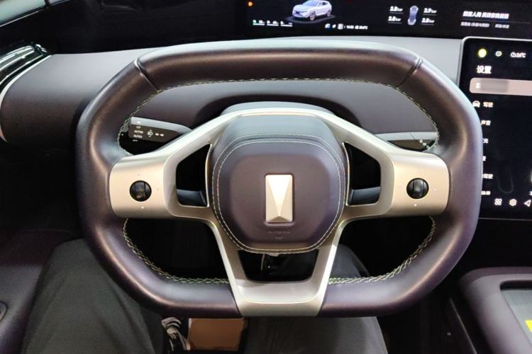 Used Avatr 07 2024 Max Extended-Range Edition Steering Wheel