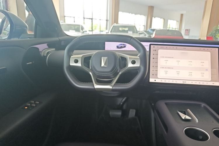 Used Avatr 07 2024 Max Extended-Range Edition Steering Wheel