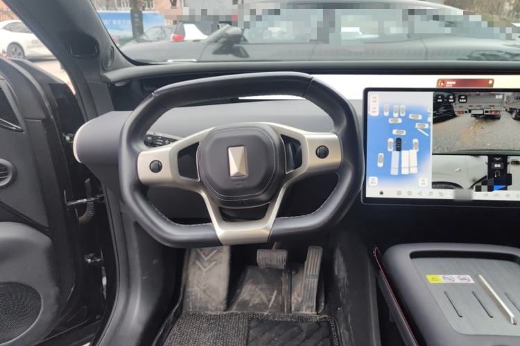 Used Avatr 07 2024 Max Extended-Range Edition Steering Wheel