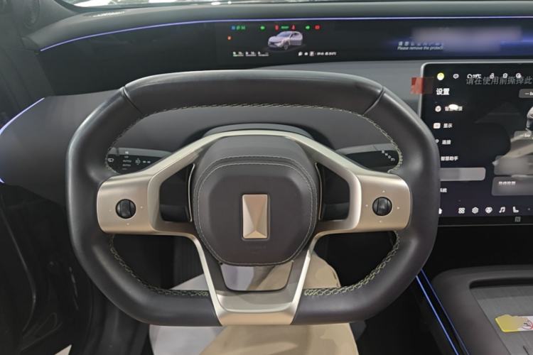 Used Avatr 07 2024 Max Extended-Range Edition Steering Wheel