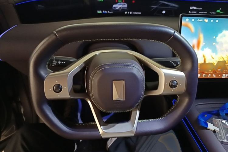 Used Avatr 07 2024 Max Extended-Range Edition Steering Wheel