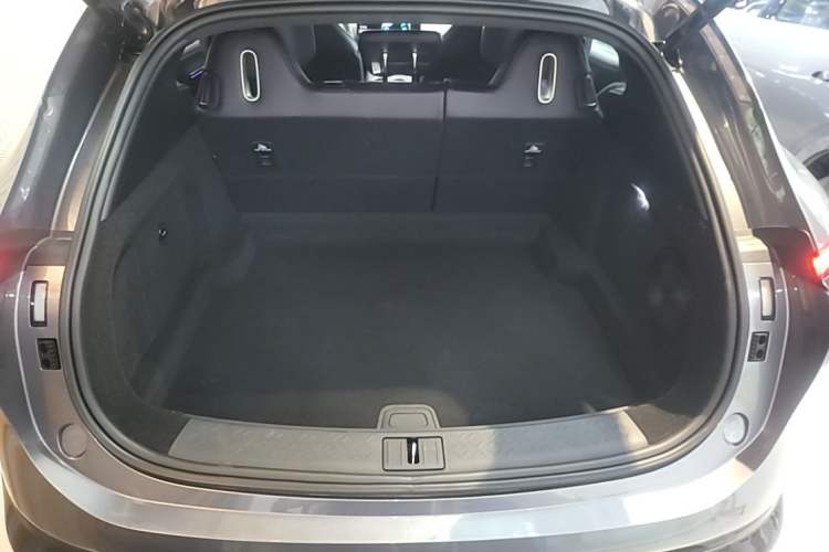 Used Avatr 07 2024 Max Extended-Range Edition Trunk