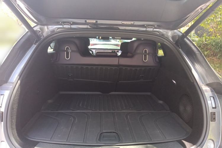 Used Avatr 07 2024 Max Extended-Range Edition Trunk