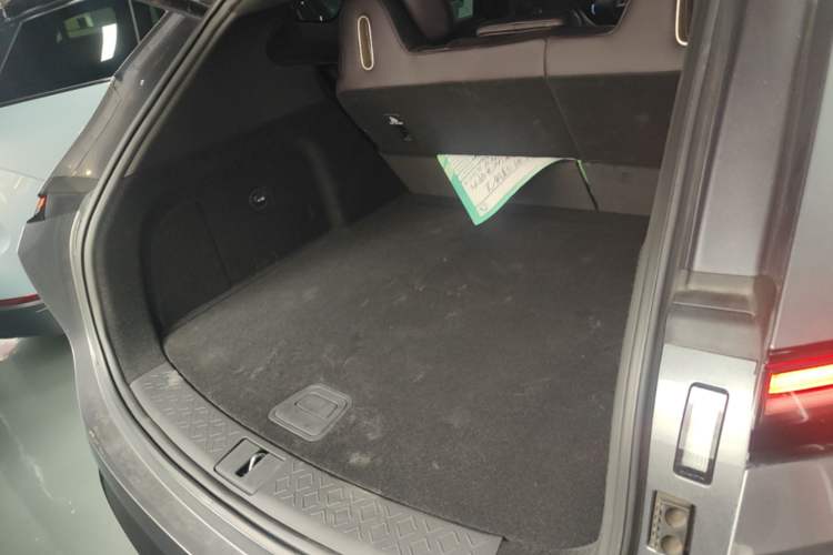 Used Avatr 07 2024 Max Extended-Range Edition Trunk