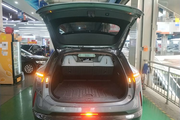 Used Avatr 07 2024 Max Pure Electric Edition Trunk