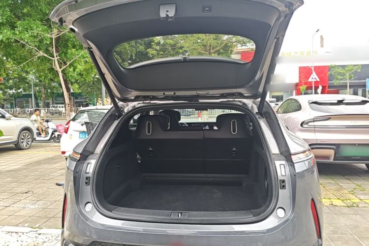 Used Avatr 07 2024 Max Extended-Range Edition Trunk