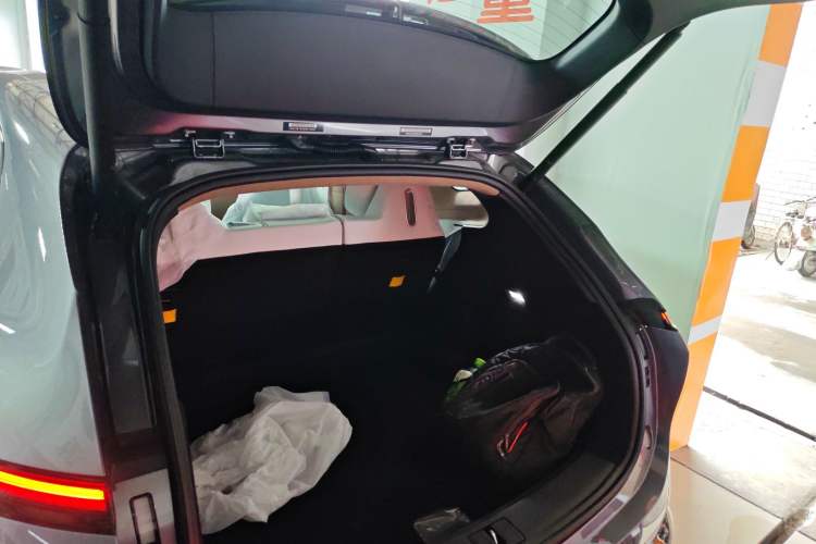 Used Avatr 07 2024 Max Pure Electric Edition Trunk