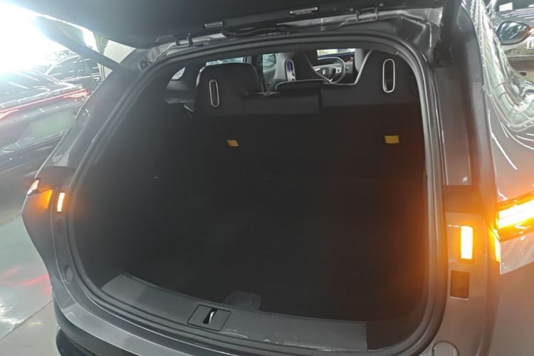 Used Avatr 07 2024 Max Extended-Range Edition Trunk