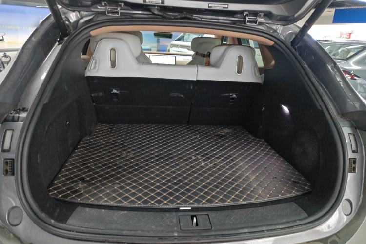 Used Avatr 07 2024 Max Pure Electric Edition Trunk