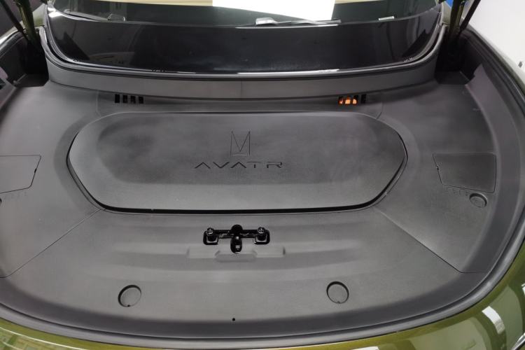 Used Avatr 07 2024 Ultra Range-Extended Four-Wheel Drive Engine Bay