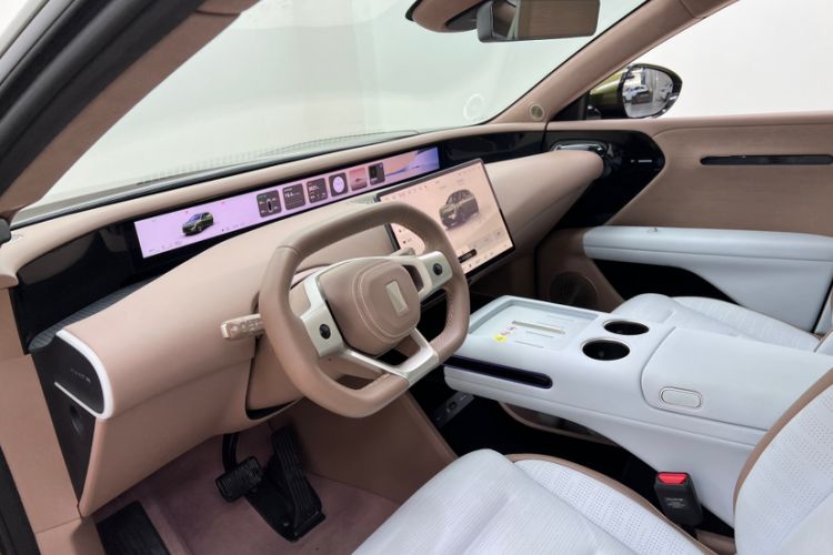 Used Avatr 07 2024 Max Pure Electric Exploration Edition Interior 13