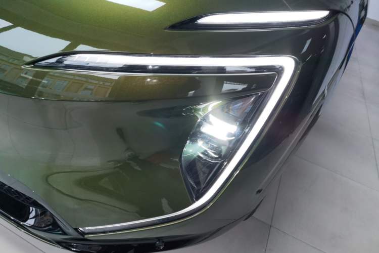 Used Avatr 07 2024 Ultra Range-Extended Four-Wheel Drive Left Front Headlight
