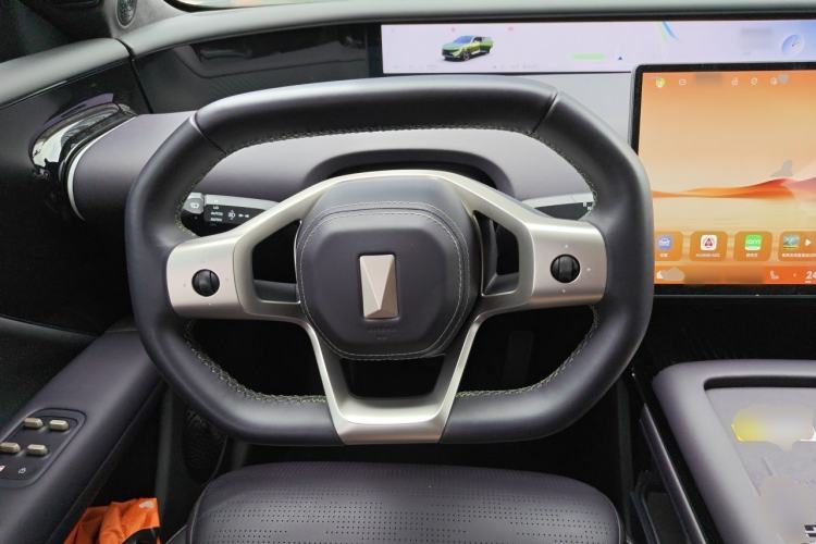 Used Avatr 07 2024 Max Pure Electric Edition Steering Wheel