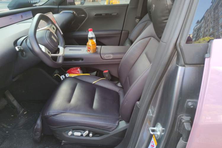 Used Avatr 07 2024 Pro+ Range-Extended Edition Left Front Seat